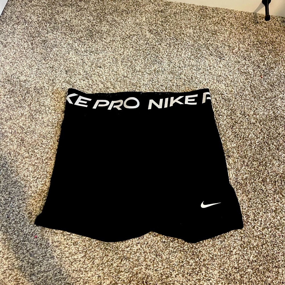 Women’s Nike pro spandex